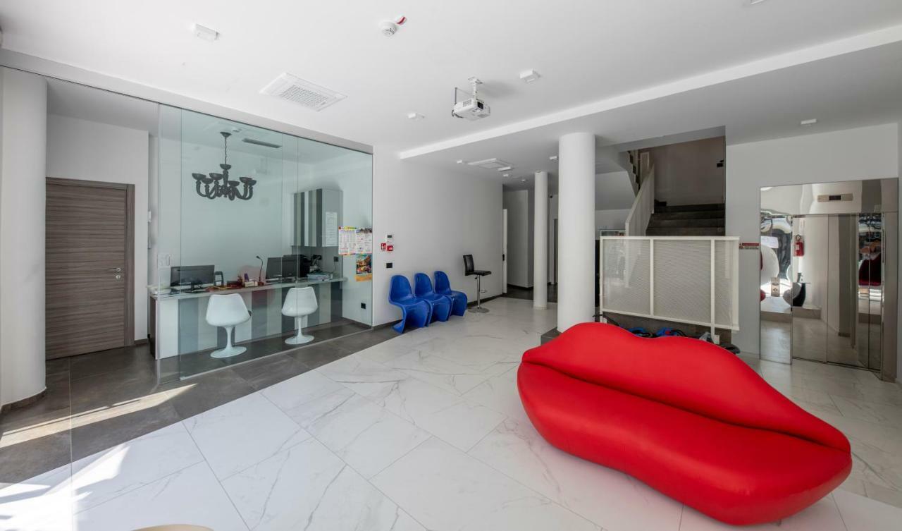 Residence Filmare Riccione Eksteriør bilde