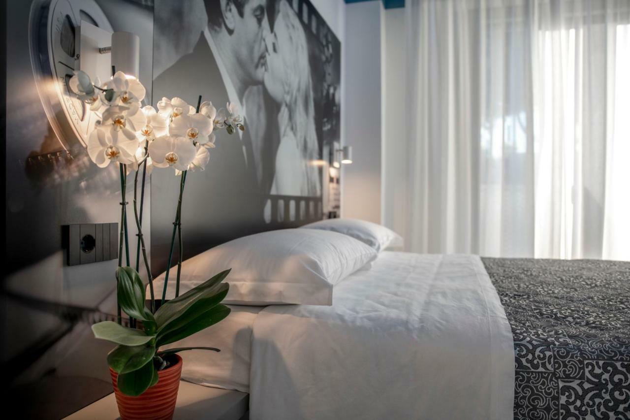 Residence Filmare Riccione Eksteriør bilde